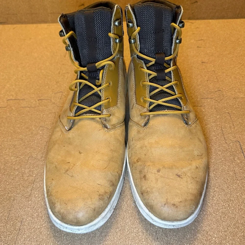 Timberland SensorFlex Chukka Boots Mens 11.5 Wheat A1OEA Leather Lace Up Casual